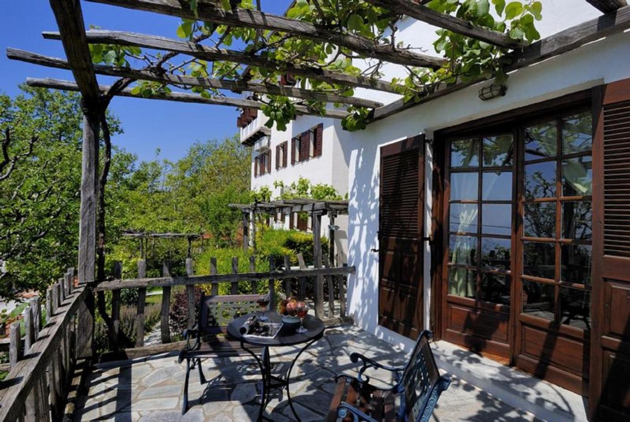 Hotel Stoikos Vyzítsa Dış mekan fotoğraf